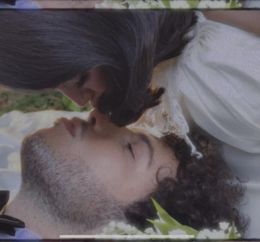 intimate wedding couple portrait outdoors under trees